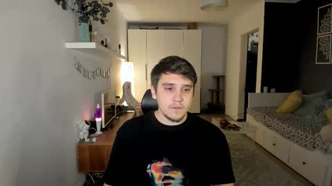 Snapshot of bear_beer130 chatting on October 13, 4:29 pm bear_beer130 online show from October 13, 4:29 pm