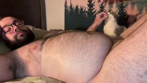 Snapshot of bear_country chatting on February 8, 12:17 am bear_country online show from February 8, 12:17 am