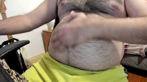 Snapshot of bear_dom_7 chatting on April 23, 3:25 pm DOM bear online show from April 23, 3:25 pm