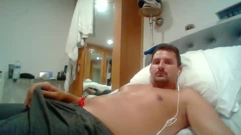 bearboudior online show from June 20, 12:19 pm