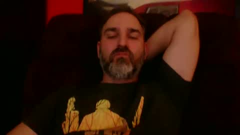 Snapshot of beardedambition chatting on October 4, 2:48 pm beardedambition online show from October 4, 2:48 pm