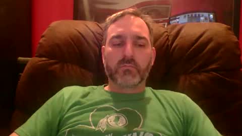 beardedambition online show from January 9, 6:10 pm