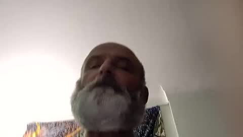 bearneked online show from January 29, 3:12 am