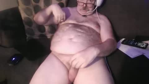 Pig Bear online show from March 7, 11:35 pm