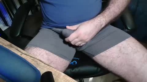 Snapshot of bearscar84 chatting on February 9, 3:34 pm bearscar84 online show from February 9, 3:34 pm