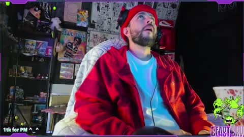 Snapshot of beastbxy chatting on February 4, 7:18 am beast bxy online show from February 4, 7:18 am