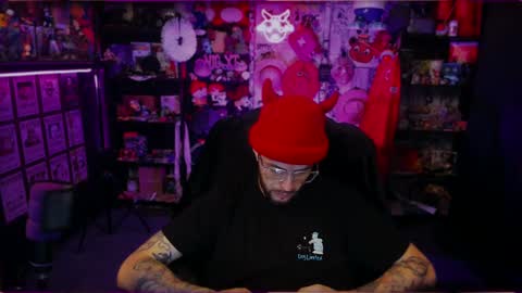 Snapshot of beastbxy chatting on September 30, 3:33 am beast bxy online show from September 30, 3:33 am