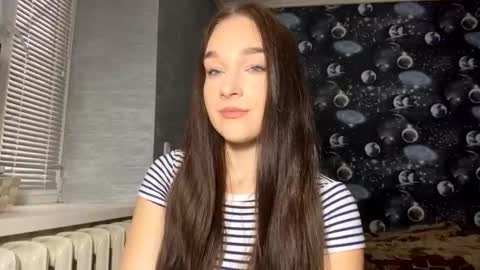 Jasmine online show from December 4, 6:44 am