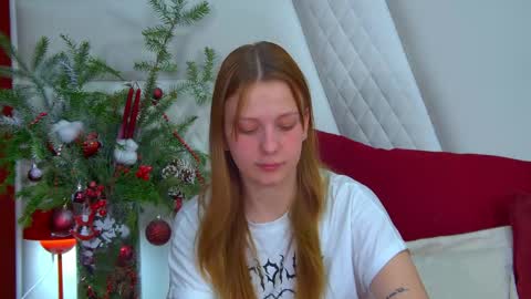 Beatrice online show from December 14, 6:34 pm