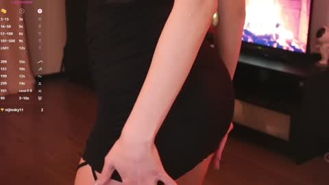 Bzzz Bea online show from January 30, 11:02 pm