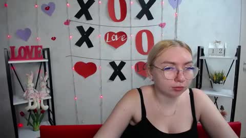 BeatriceFlyy online show from September 12, 12:05 pm