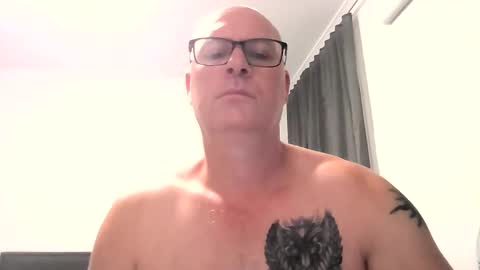 beatsboy87 online show from February 14, 11:31 am