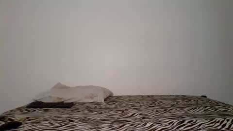 Chelsea and Raymond online show from April 4, 8:56 am