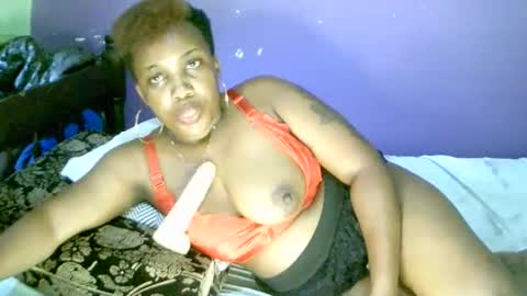 beautifulpeach2 online show from March 7, 1:07 pm