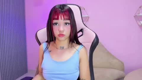 Sara online show from May 31, 1:51 pm