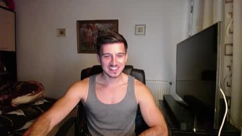 Mia and Jake online show from October 1, 2:45 pm