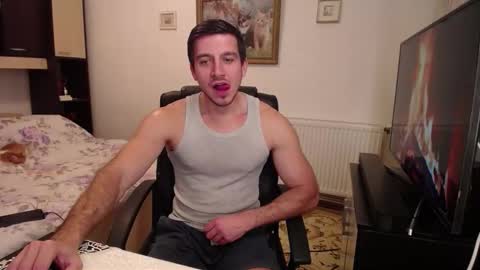 Mia and Jake online show from November 8, 1:22 pm