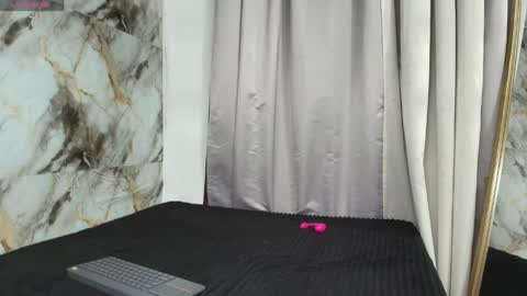 Snapshot of beauty_lana18 chatting on June 1, 2:46 am lana online show from June 1, 2:46 am