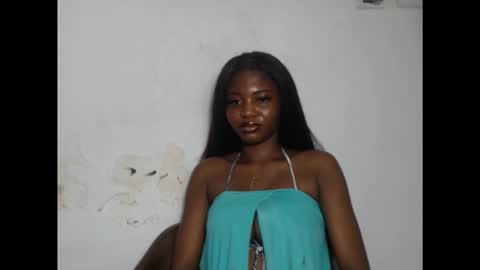 Snapshot of beautyslut1 chatting on February 23, 7:33 pm beautyslut1 online show from February 23, 7:33 pm