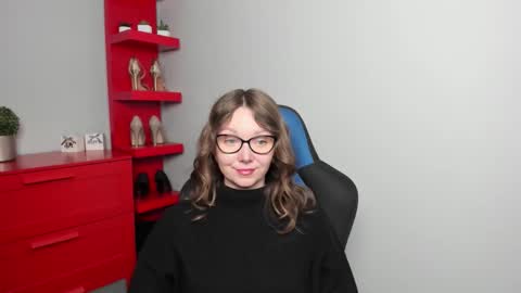 Zoe online show from October 27, 7:45 am