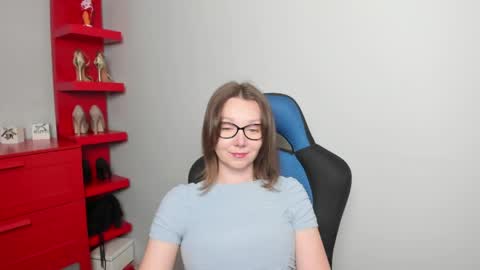 Zoe online show from May 21, 5:36 am