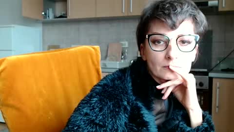 Raluca online show from January 13, 12:10 pm