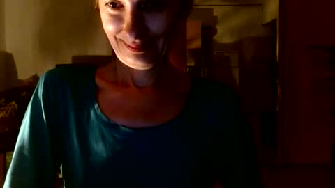Raluca online show from June 6, 8:57 pm