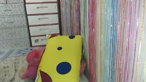 Snapshot of bebelove25 chatting on February 26, 2:26 am bebelove25 online show from February 26, 2:26 am