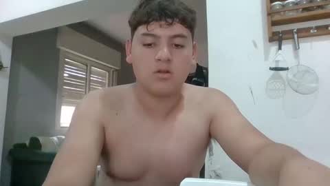 Snapshot of bebote0020 chatting on November 6, 7:04 pm bebote0020 online show from November 6, 7:04 pm