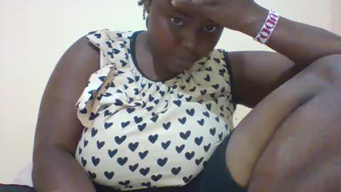 bebswee21 online show from January 12, 2:44 pm