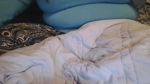 beccabee37 online show from February 11, 11:04 am