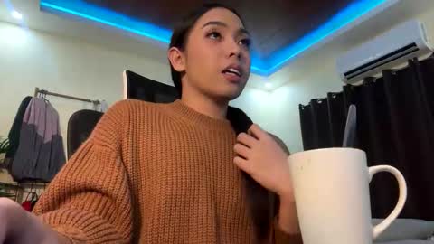 Snapshot of becinapia15 chatting on September 21, 7:59 pm becinapia15 online show from September 21, 7:59 pm