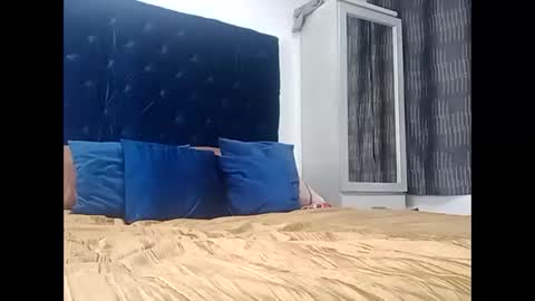 BECKY BOO  online show from November 21, 5:28 am