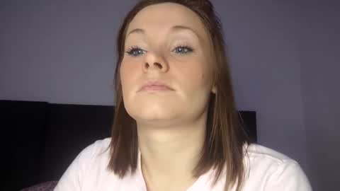 BECKY BOO  online show from March 29, 8:14 am