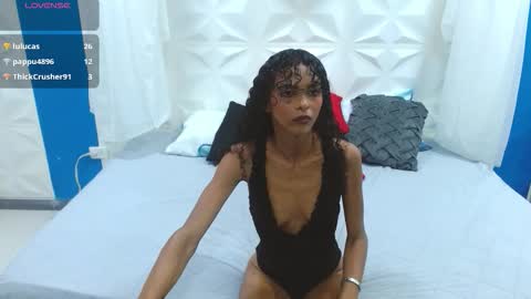 becky_lynch_102 online show from December 2, 5:08 pm