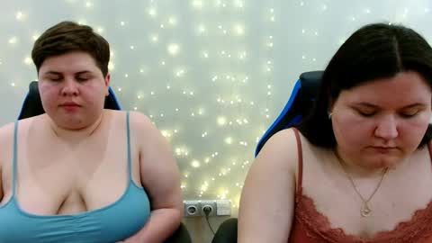 BeckyAndEllen online show from February 24, 2:37 pm