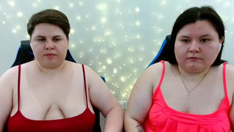 BeckyAndEllen online show from July 10, 12:30 pm