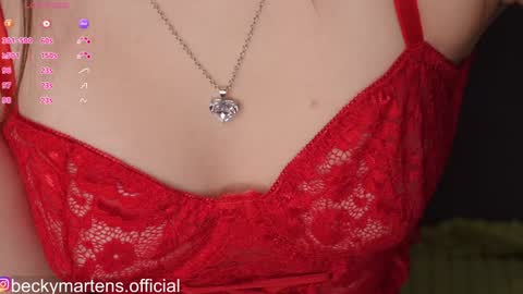 BeckyMartens come join me on    while im offline here  online show from February 15, 7:51 am