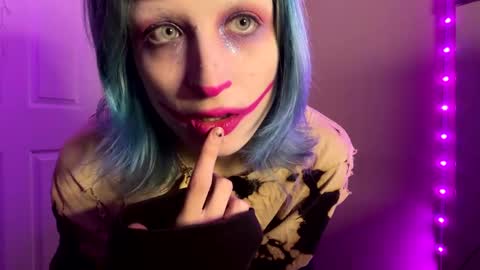 Beckytheclown online show from December 8, 4:04 am