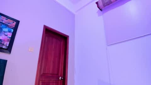 BeckyVidal online show from November 6, 12:33 am