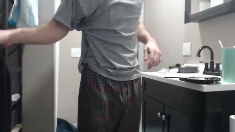 Snapshot of bedghost chatting on January 18, 5:22 am bedghost online show from January 18, 5:22 am