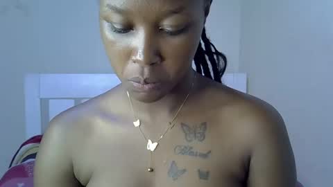 Snapshot of bedmaster_d chatting on January 6, 8:45 pm bedmaster_d online show from January 6, 8:45 pm