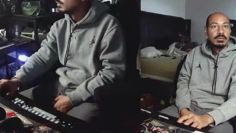 hungnheavy online show from January 17, 7:17 pm