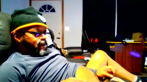 BEEF69DOG online show from November 27, 8:16 am