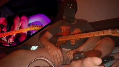 Snapshot of beemanzickory chatting on June 28, 7:47 am Beeman Zickory online show from June 28, 7:47 am