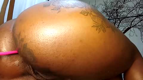 beencee2 online show from December 21, 2:52 am