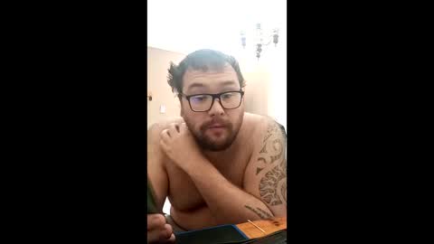 beennudeislife online show from May 15, 9:05 am