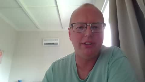 beentomars online show from December 8, 3:53 am