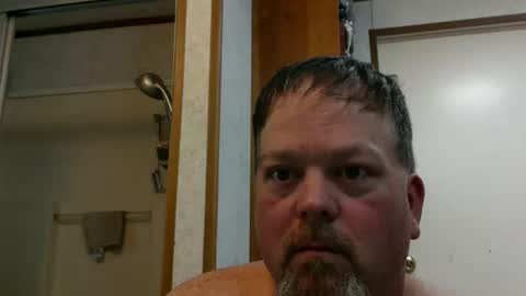 Snapshot of beer_money69 chatting on October 15, 3:12 pm beer_money69 online show from October 15, 3:12 pm