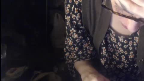 BeettyDream online show from October 23, 6:39 pm